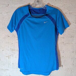 3 for $15 💖Nike Dri Fit shirt size small
